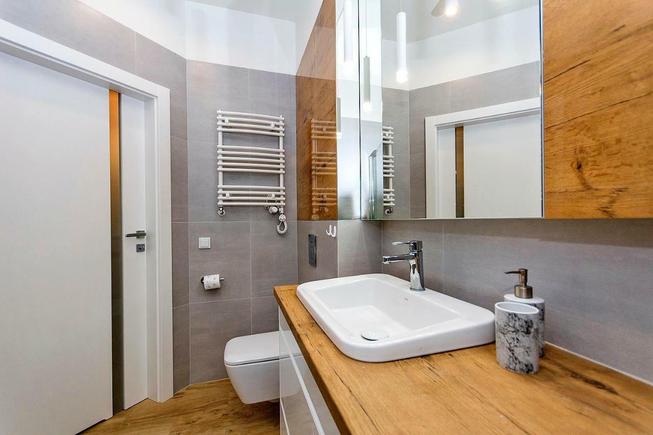 Twenty - Neptun Park By Oneapartments Gdansk Bagian luar foto